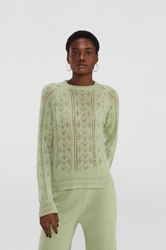 Maglione in cashmere leggero con design openwork