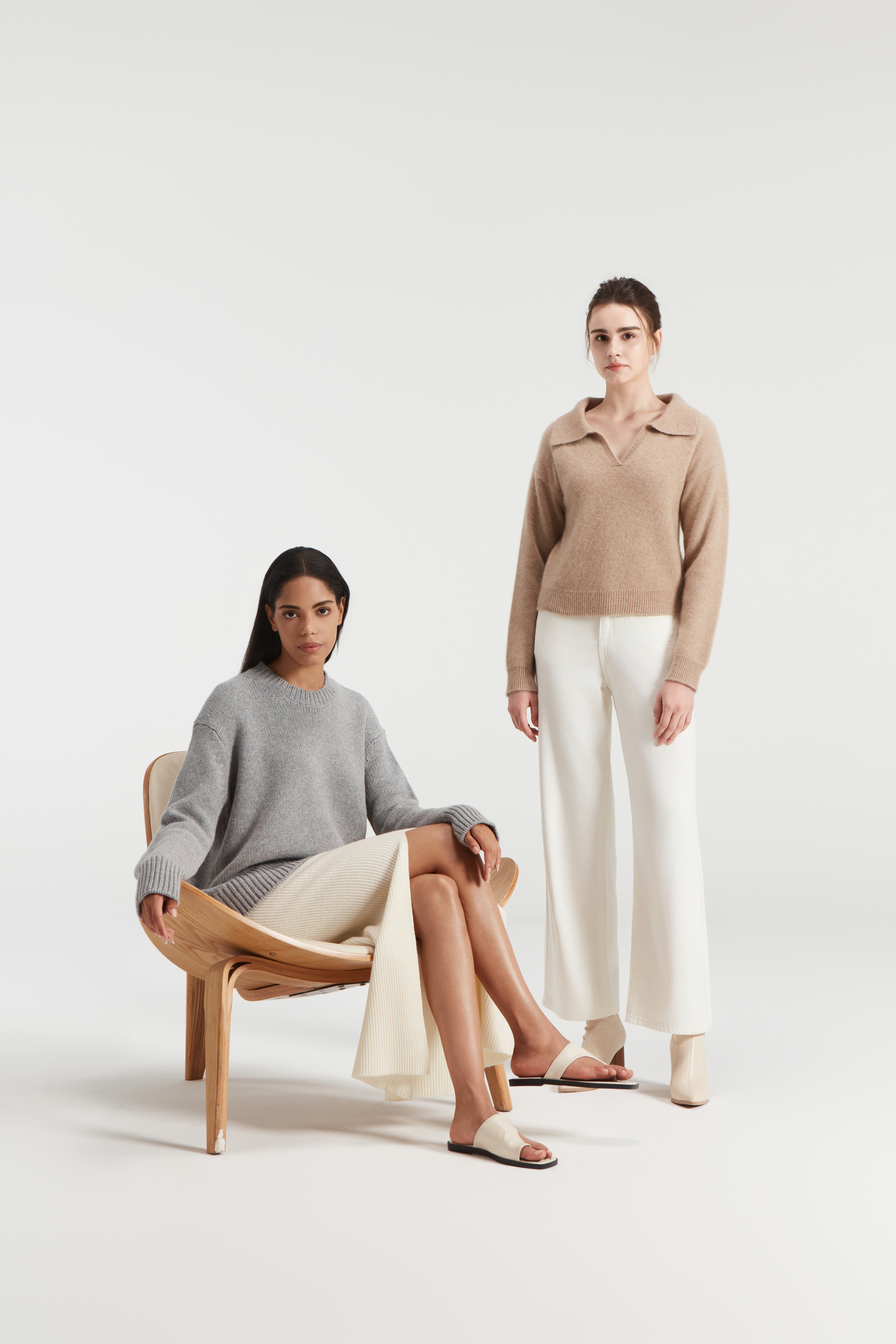 Lussuosa felpa con cappuccio a maglia al 100% in cashmere per il massimo comfort