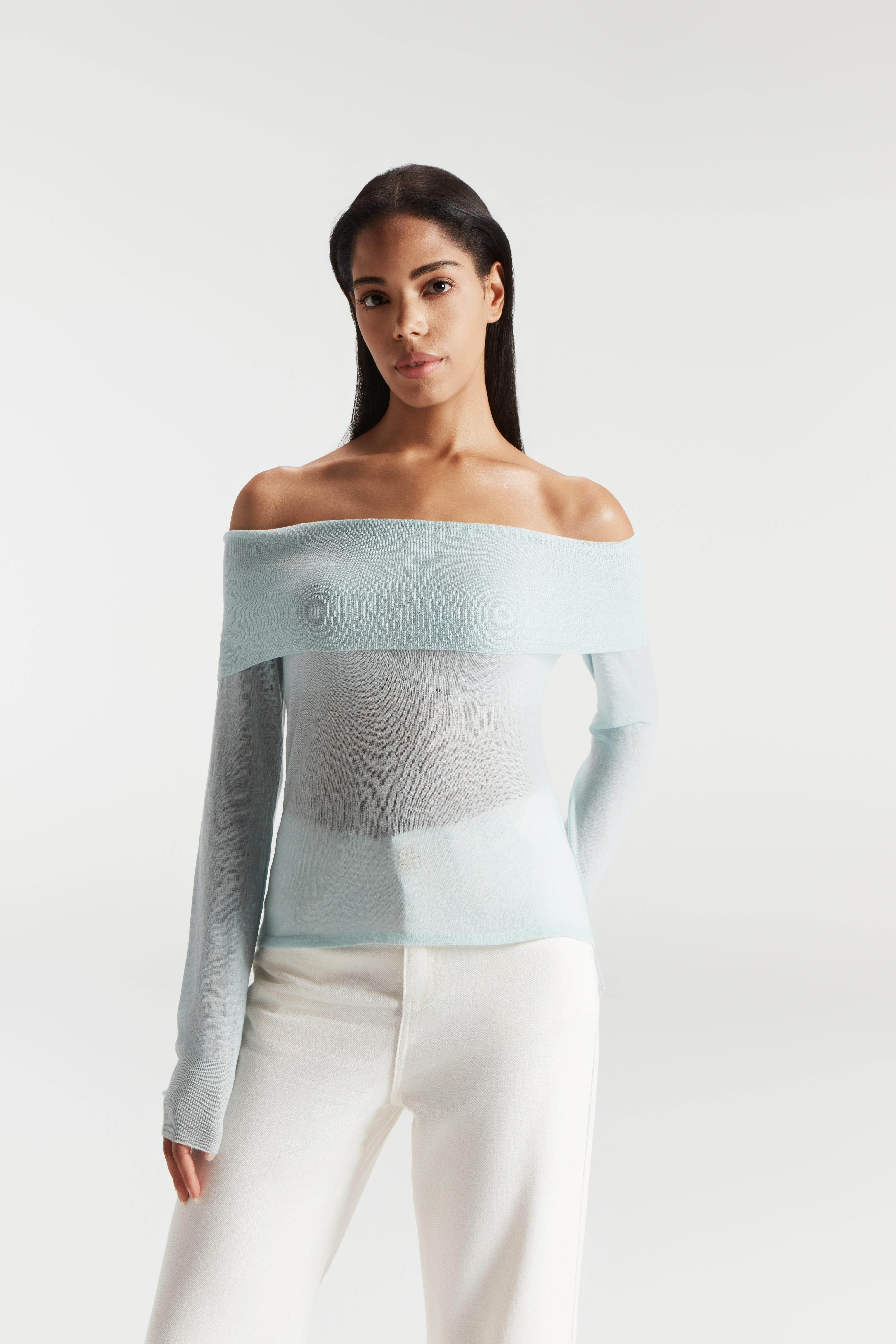 Maglione di lana d'aria delle donne