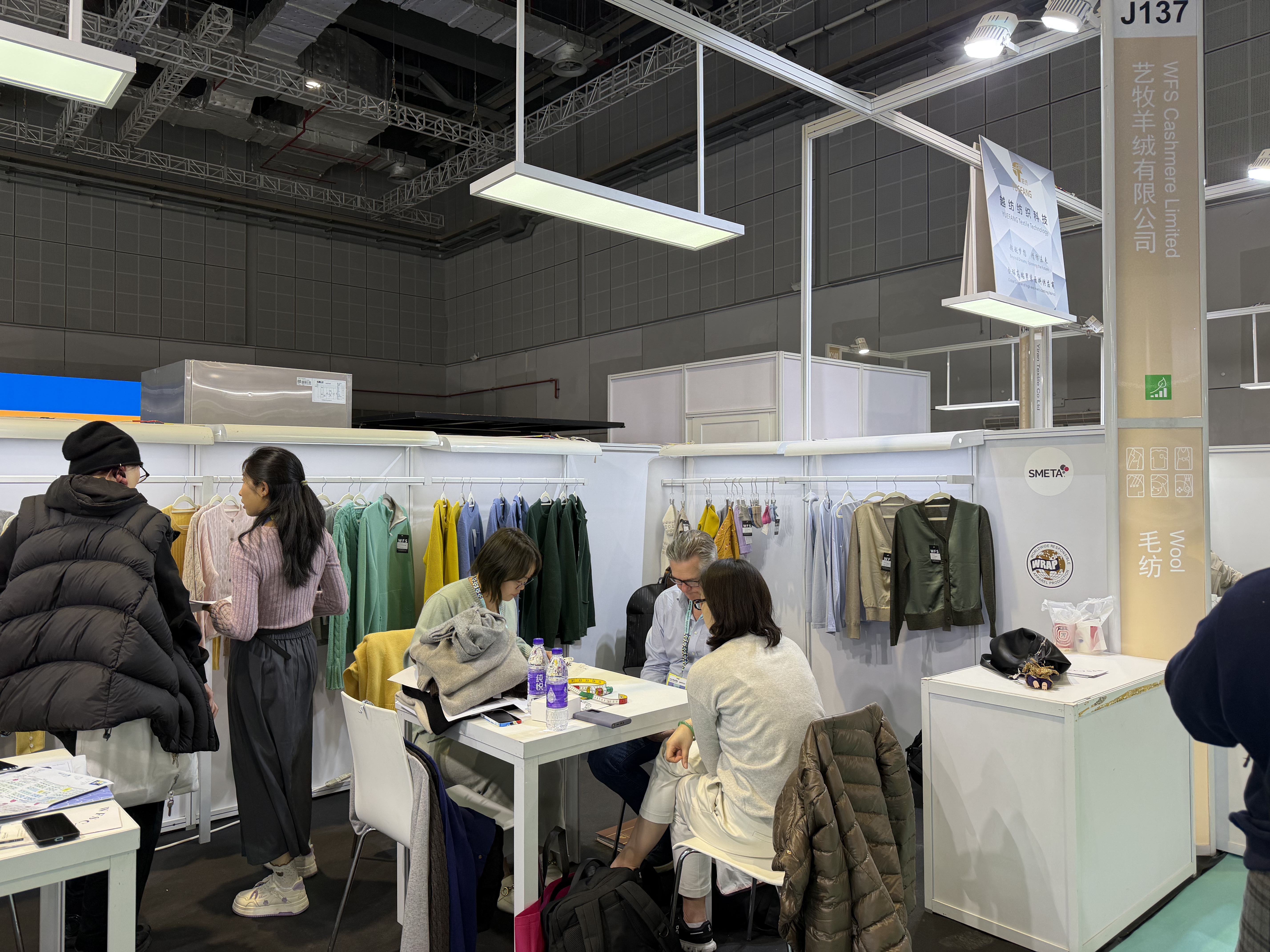 Cashmere sostenibile e tracciabile | Certificazioni e pratiche
