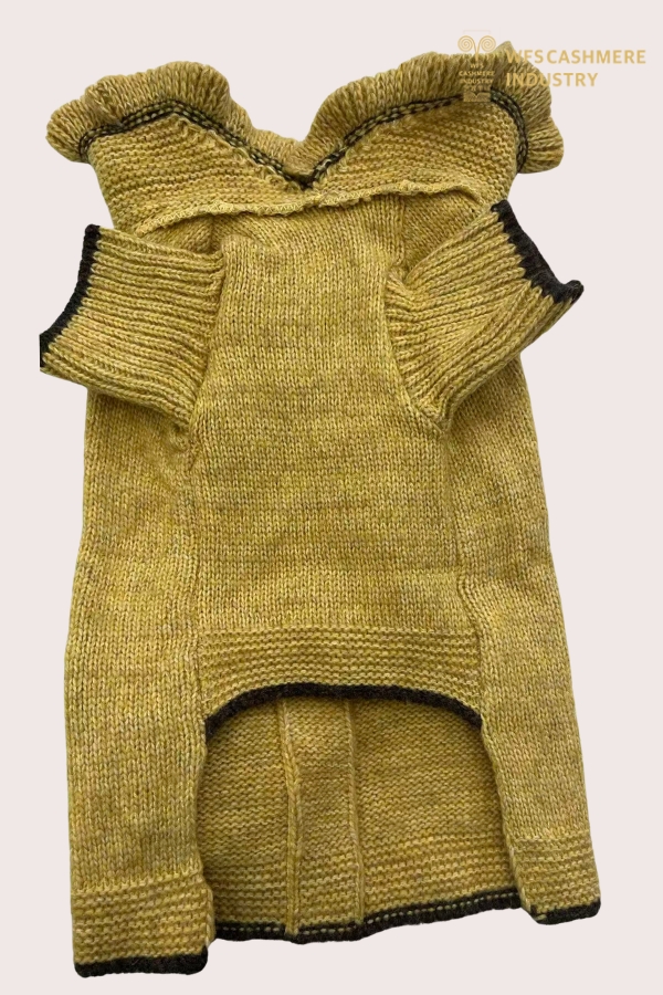 7GG Maglione per animali domestici con colletto a volant e applicazione di orsetto all'uncinetto | OEM di maglieria artigianale per animali domestici