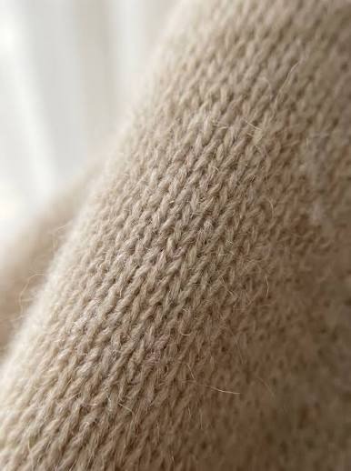 Dalla fibra alla maglieria finita Come viene prodotto il cashmere premium (2).jpg