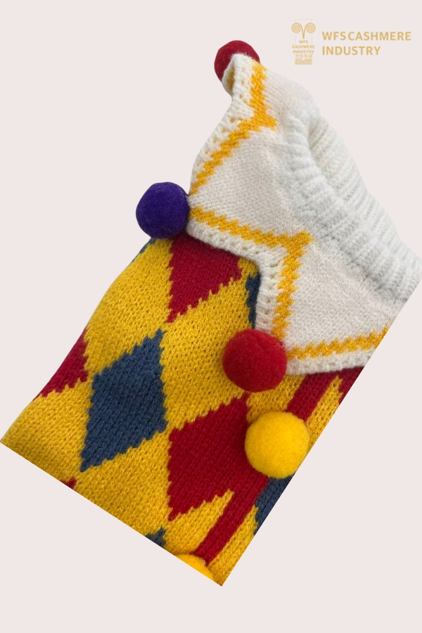 Maglione per animali domestici Harlequin Jester 7GG con colletto con pom-pom | OEM di maglieria per animali domestici